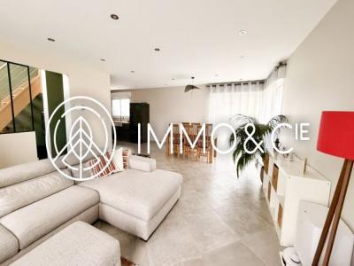 For sale Lille 4 rooms 126 m2 Nord (59000) photo 0