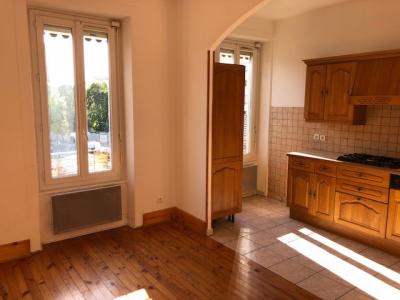 For rent Villeurbanne 3 rooms 51 m2 Rhone (69100) photo 0