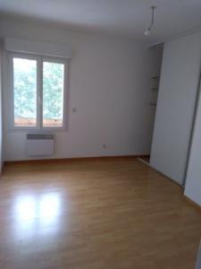 Louer Appartement 93 m2 Vaudreuille