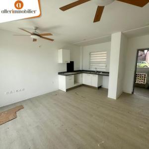 For rent Saint-paul 1 room 27 m2 Reunion (97460) photo 0