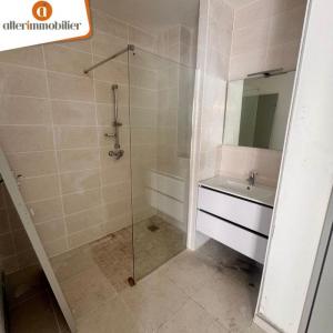 For rent Saint-paul 1 room 27 m2 Reunion (97460) photo 2