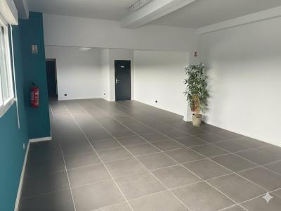 Acheter Commerce 525 m2 Izon