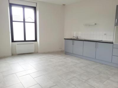 For rent Chemille 4 rooms 70 m2 Maine et loire (49120) photo 0