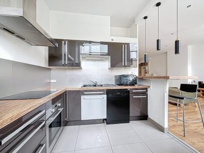 For rent Lyon-9eme-arrondissement 2 rooms 70 m2 Rhone (69009) photo 3