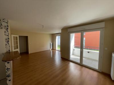 For rent Nantes 3 rooms 69 m2 Loire atlantique (44100) photo 2