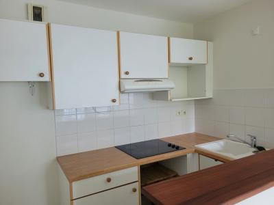 For rent Nantes 3 rooms 47 m2 Loire atlantique (44000) photo 3