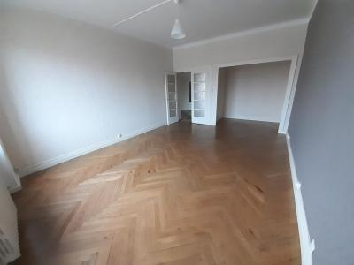 For rent Lyon-7eme-arrondissement 4 rooms 112 m2 Rhone (69007) photo 1