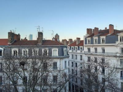 For rent Lyon-7eme-arrondissement 4 rooms 112 m2 Rhone (69007) photo 4