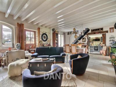 For sale Guerande 7 rooms 175 m2 Loire atlantique (44350) photo 0