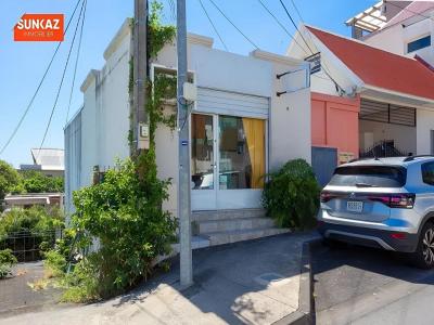 Louer Local commercial Saint-pierre 8400 euros