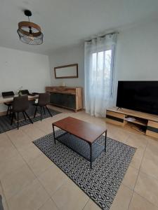 For rent Tassin-la-demi-lune 3 rooms 65 m2 Rhone (69160) photo 4