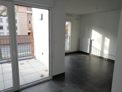 For rent Villefranche-sur-saone 2 rooms 42 m2 Rhone (69400) photo 4