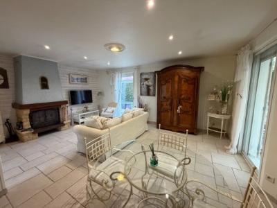 For sale Veauche 5 rooms 147 m2 Loire (42340) photo 0