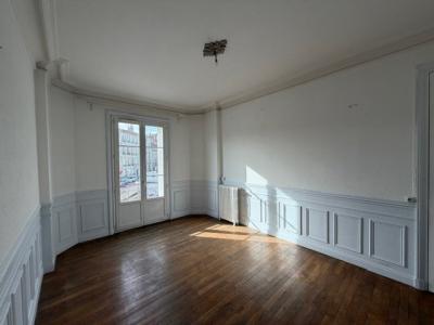 For sale Saint-etienne 2 rooms 56 m2 Loire (42000) photo 0