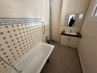 For sale Saint-etienne 2 rooms 56 m2 Loire (42000) photo 4