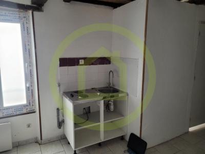 For sale Melun 1 room 24 m2 Seine et marne (77000) photo 3