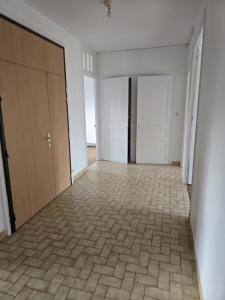 Louer Appartement 95 m2 Charleville-mezieres