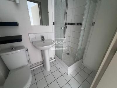 Louer Appartement 17 m2 Lille