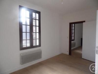 Louer Appartement Montataire 650 euros