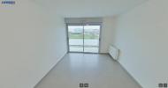 For rent Apartment Bezannes  73 m2 3 pieces