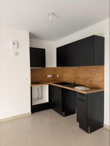 For rent Martigues 2 rooms 41 m2 Bouches du Rhone (13500) photo 2