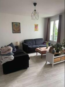 For rent Issy-les-moulineaux 4 rooms 83 m2 Hauts de Seine (92130) photo 0