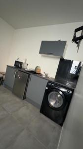 For rent Lyon-7eme-arrondissement 1 room 17 m2 Rhone (69007) photo 3