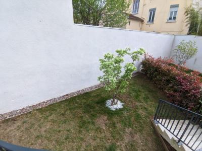 Louer Appartement Lyon-3eme-arrondissement 1594 euros