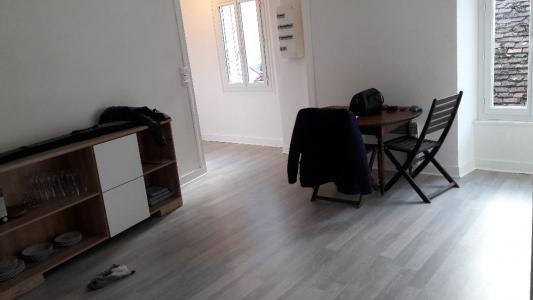 For rent Chemery LE-CONTROIS-EN-SOLOGNE 3 rooms 87 m2 Loir et cher (41700) photo 3