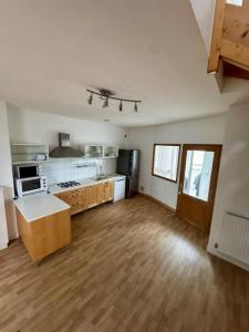 For rent Perros-guirec 3 rooms 87 m2 Cotes d'armor (22700) photo 2