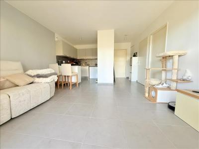 Annonce Location 2 pi�ces Appartement Roquebrune-sur-argens 83