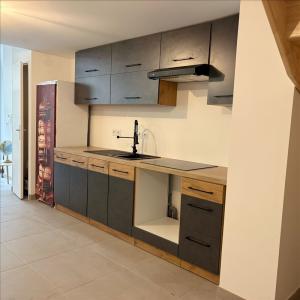 Louer Appartement 98 m2 Lyon-7eme-arrondissement