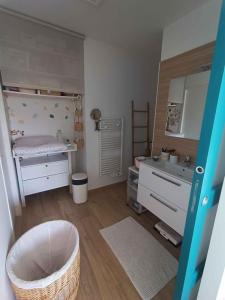 For rent Kergrist 4 rooms 95 m2 Morbihan (56300) photo 2