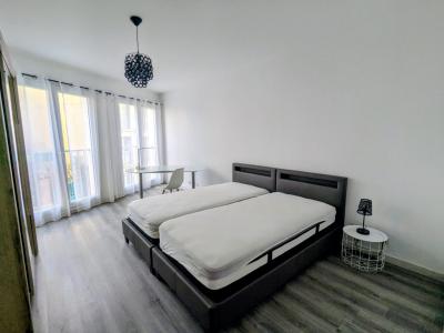 For sale CENTRE VILLE 3 rooms 79 m2 Pyrenees orientales (66400) photo 3