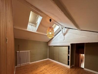 Louer Maison Roche-vineuse 900 euros