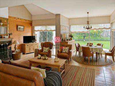 Acheter Maison 225 m2 Villeneuve-sur-yonne