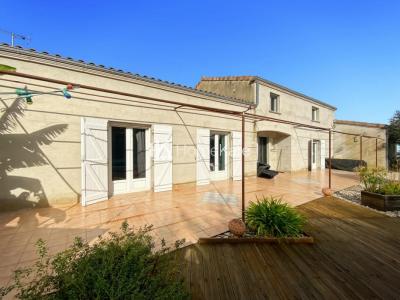For sale Bressols 5 rooms 200 m2 Tarn et garonne (82710) photo 0