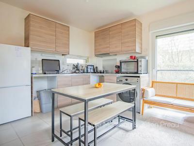 For sale Nantes 2 rooms 44 m2 Loire atlantique (44200) photo 3