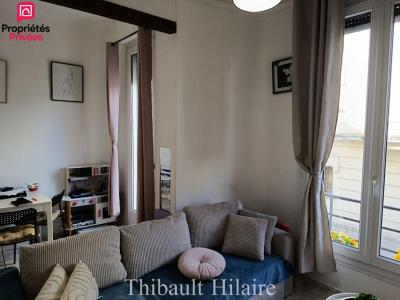For sale Marseille-5eme-arrondissement 3 rooms 40 m2 Bouches du Rhone (13005) photo 2