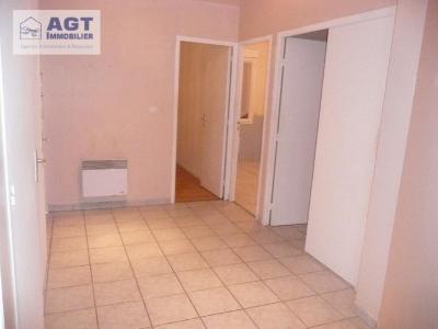 Louer Appartement 69 m2 Therdonne