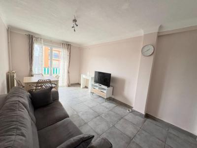 Louer Appartement 42 m2 Nice