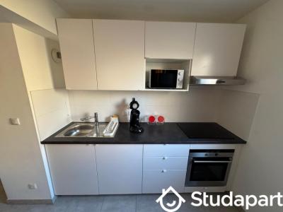 Louer Appartement 48 m2 Marseille-8eme-arrondissement