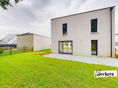 For sale Vannes 6 rooms 125 m2 Morbihan (56000) photo 1