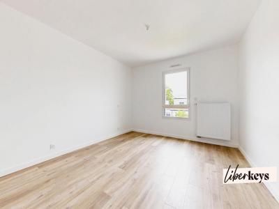 For sale Vannes 6 rooms 125 m2 Morbihan (56000) photo 4