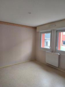 Louer Appartement 70 m2 Petite-rosselle