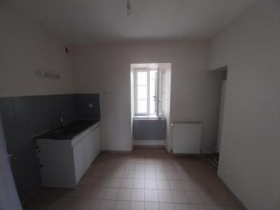 Louer Appartement Roche-en-brenil 654 euros