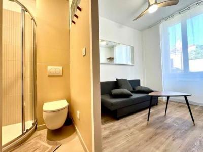 For rent Bordeaux 1 room 12 m2 Gironde (33000) photo 0