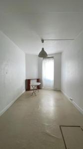For rent Bordeaux 1 room 28 m2 Gironde (33000) photo 0