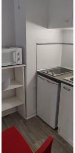 For rent Bordeaux 1 room 20 m2 Gironde (33000) photo 1