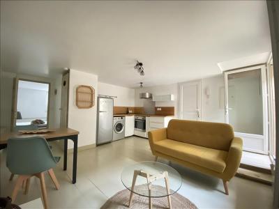 For rent Bordeaux 2 rooms 34 m2 Gironde (33300) photo 0